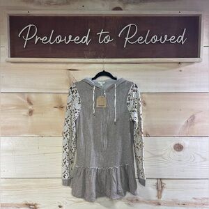 NWT Kori Lace Flowy Jacket